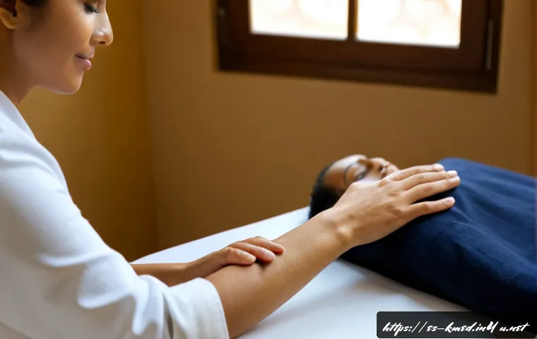 한의학과 경혈학 기초 - Photorealistic educational scene in a serene Spanish wellness clinic, a Hispanic acupuncture practit...